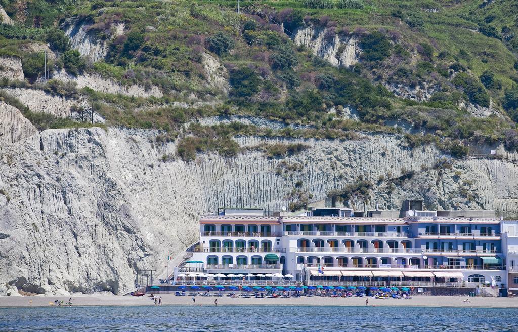 Hotel Vittorio Beach Resort Barano dʼIschia Екстериор снимка