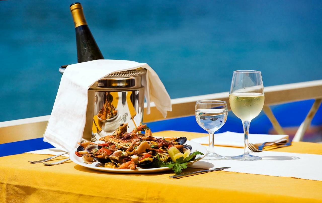 Hotel Vittorio Beach Resort Barano dʼIschia Екстериор снимка